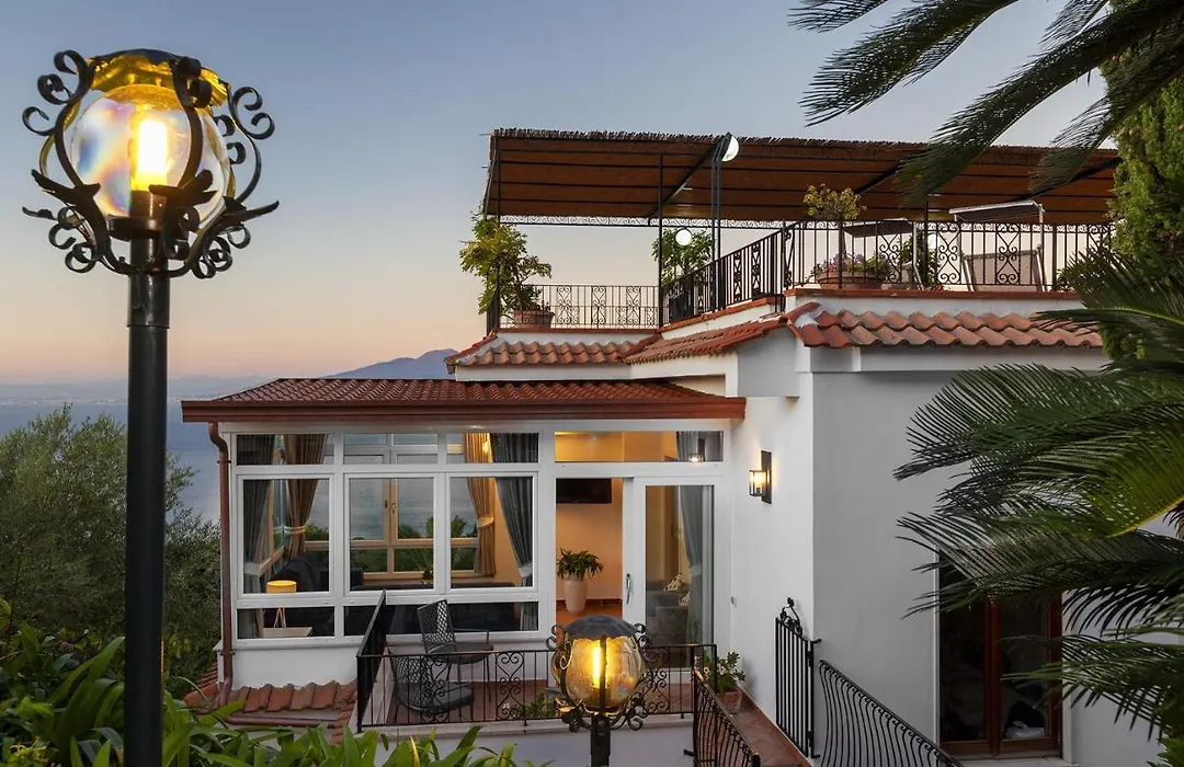 Amore Rentals - Villa Bianca-1